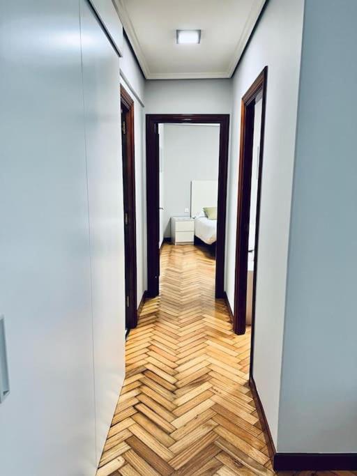 Apartamento En El Centro De Vigo 2 Habitaciones Bagian luar foto