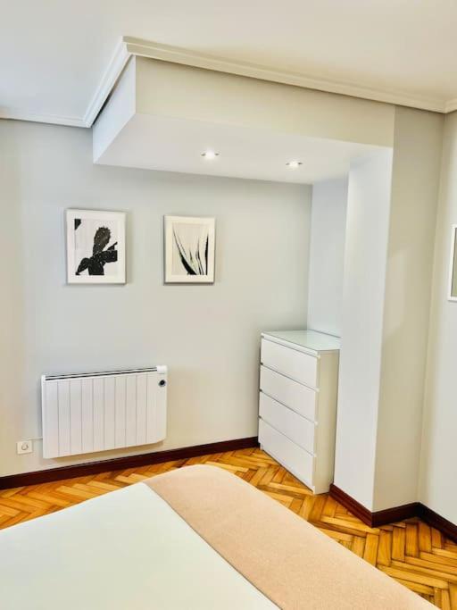 Apartamento En El Centro De Vigo 2 Habitaciones Bagian luar foto