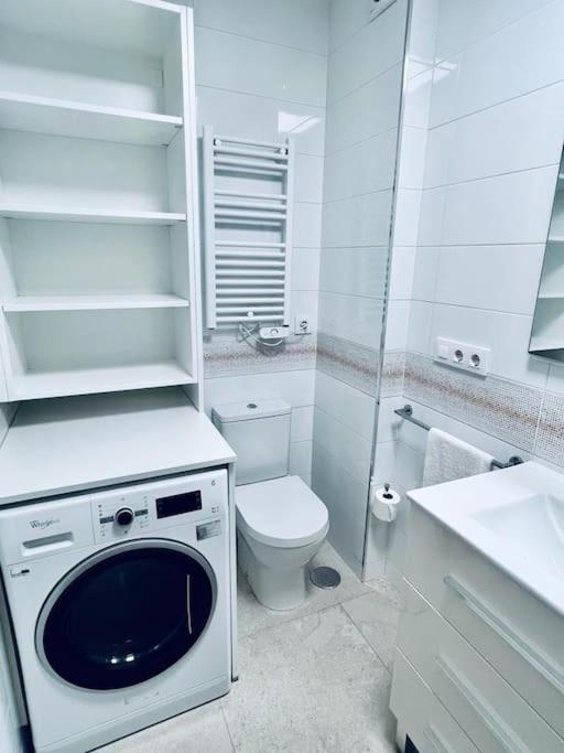 Apartamento En El Centro De Vigo 2 Habitaciones Bagian luar foto